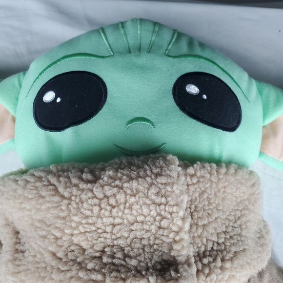 Star Wars Baby Yoda 18" Plush Child Pillow The Mandalorian Stuffed Animal Grogu - Picture 6 of 6